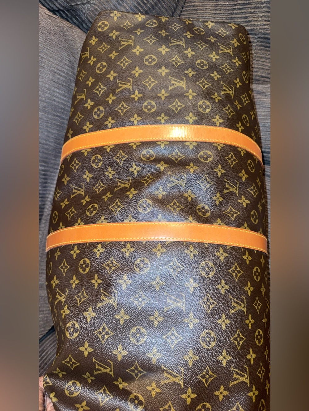 Louis Vuitton Monogram Canvas Travel Duffle with Tan Trim - Picture 6 of 9